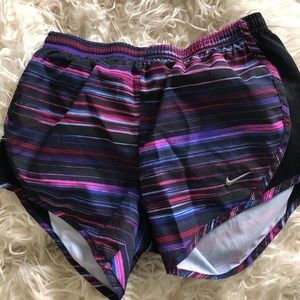 girl’s nike shorts